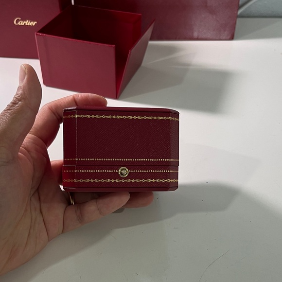 NEW Cartier Luxurious Red Box and Bag Set - Picture 5 of 7